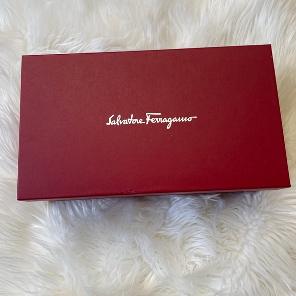 Salvatore Ferragamo VIVA BALLET FLAT - Picture 12 of 12